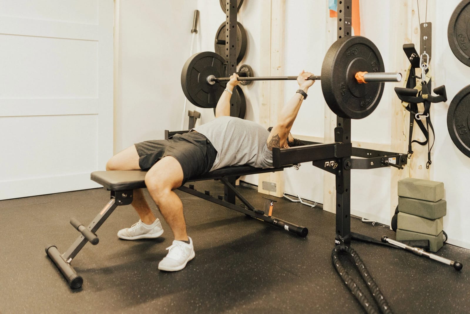 A Personal Trainer shares the 5 Biggest Myths About Weight Loss You Should Stop Believing 